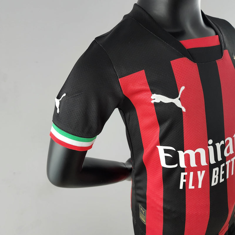 Kit Infantil Milan Titular 22/23